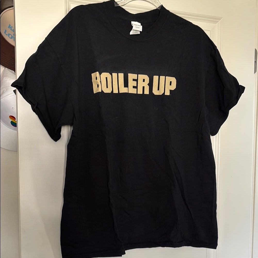 Gildan Black and Gold Short Sleeve Tee